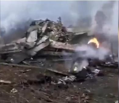 贵州失事飞机证实是军机!网友心系飞行员:好人