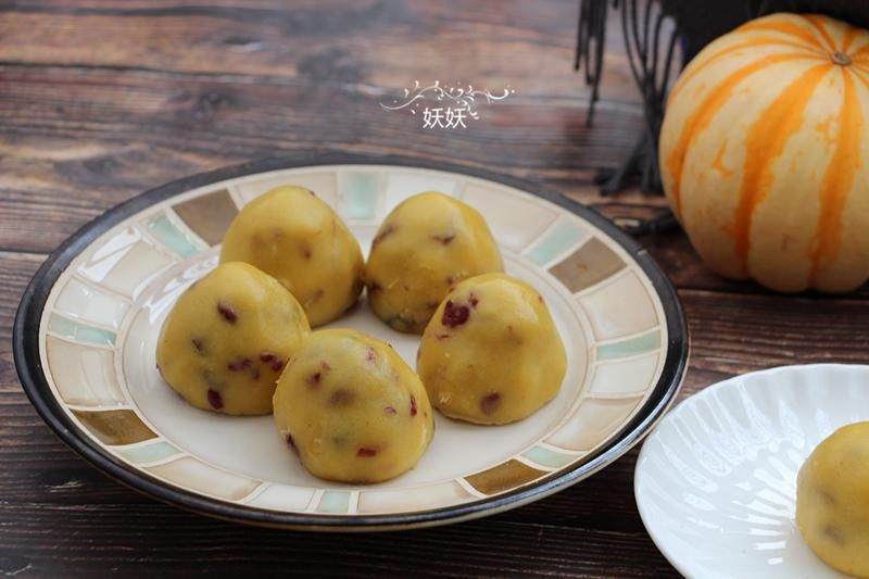 玉米面和糯米粉做的美味,既是点心又是主食,拌