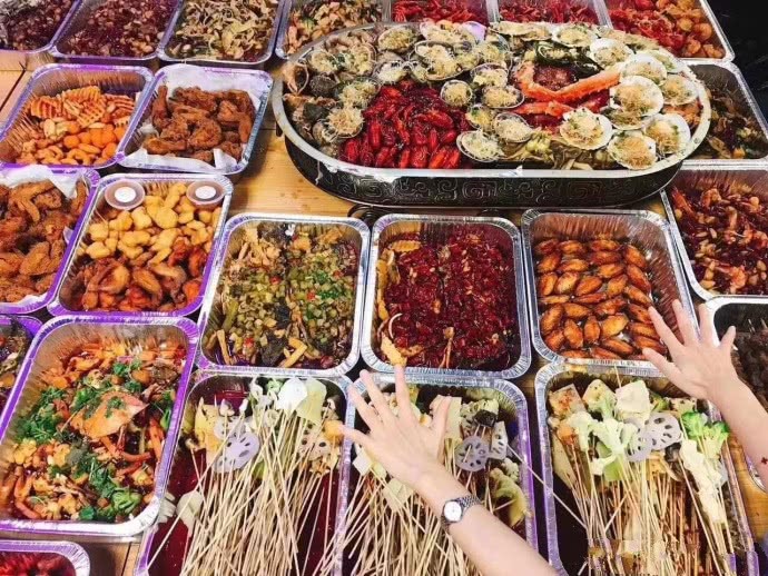 原来京东员工对公司最满意的不是工资而是食堂