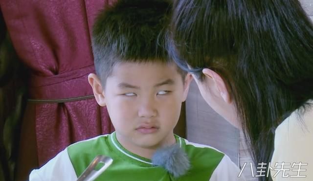 看了《不可思议的妈妈》,才发现小鱼儿不当搞