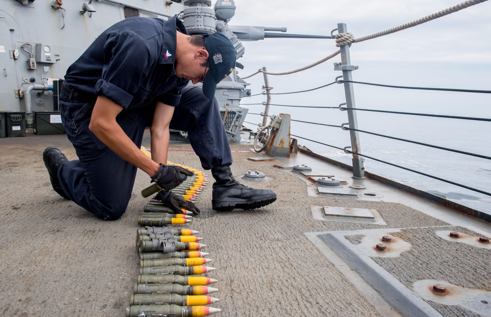 弹药怎能"睡大觉"?美军的枪炮可不会休息