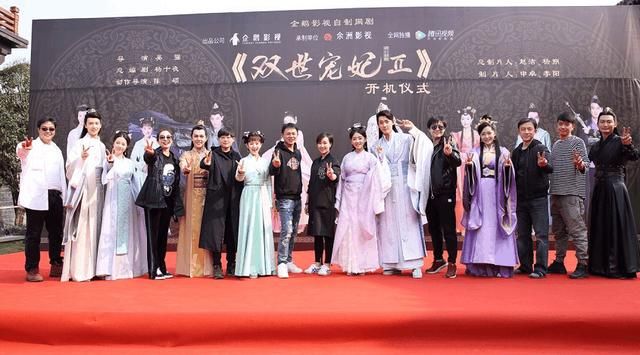 蒲巴甲真放得下心!梁洁邢昭林新戏秀恩爱,默契