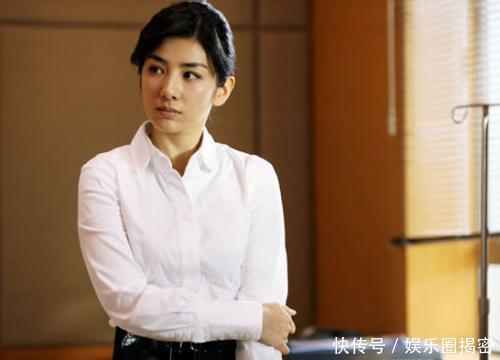 曾合作陆毅,"背叛"琼瑶,走红后绯闻不断,如今无人问津