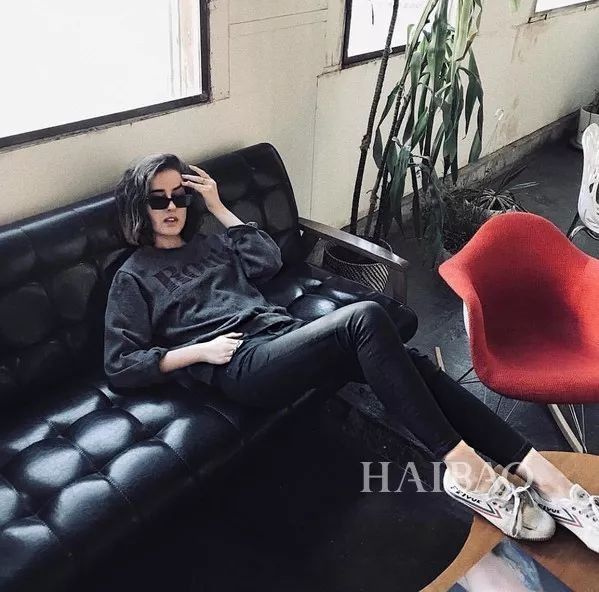 国货飞跃、回力秒杀Gucci,刘雯杨幂都爱不释脚