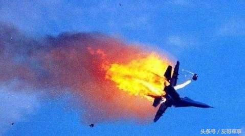 传一架F22被S400导弹击落 俄军枕戈待旦 美军