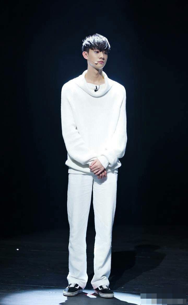 杨幂新剧《扶摇》男配颜值太高, 网友齐呼快点播