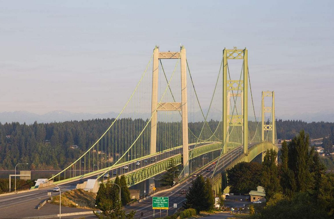 一座最渣的大桥:耗资5千万,通车仅4个月就被微风吹断-北京时间