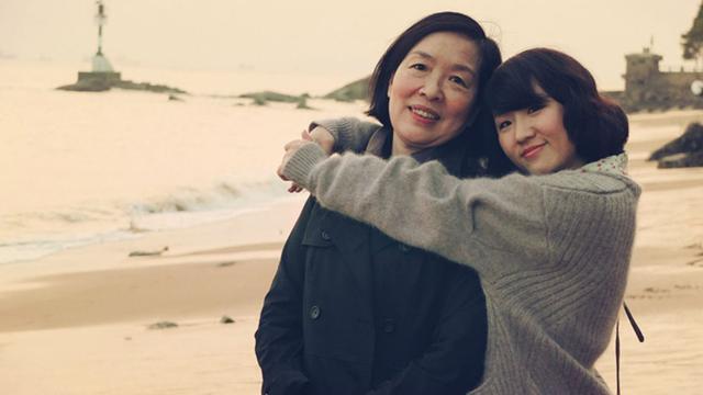 婆婆让我们先领证,从民政局回来,婆婆说彩礼不