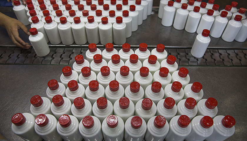 贵州茅台又创新高市值超中石化 还有这些股票值得关注 贵州茅台又创新高市值超中石化 还有这些股票值得关注