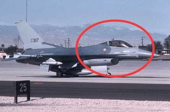 中国歼10B战力升级,航程可达3200公里,俄专家