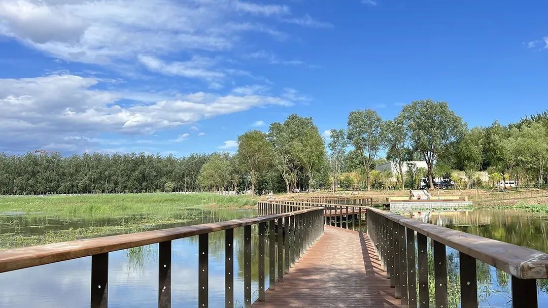 罗马东湖焕新亮相,快来打卡罗马湖的滨水景观 罗马东湖焕新亮相,快来打卡罗马湖的滨水景观