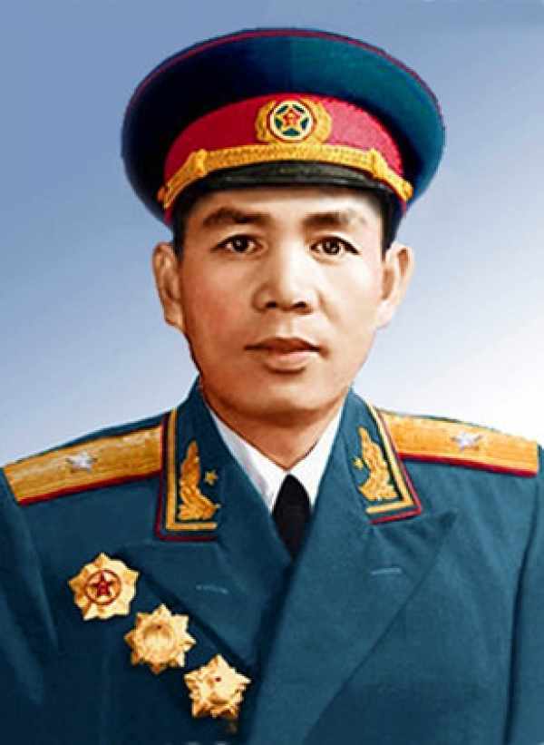 开国少将丁盛被开除党籍:他犯了啥事?