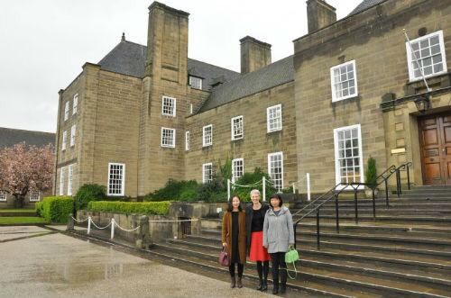 安徽高考学子看过来:高考后选择出国留学?究竟