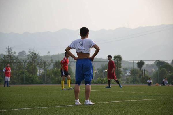 揭秘中国足球青训现状-一个球迷的肺腑之言!