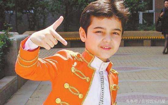 阿尔法发文回应秃然长大, 尼格买提七个字留