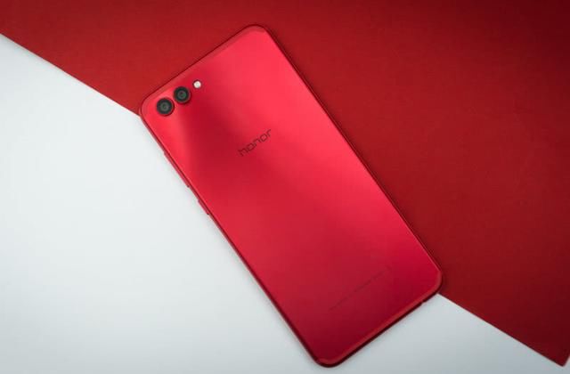 华为最值得入手的麒麟970手机,暴跌1千元,买什