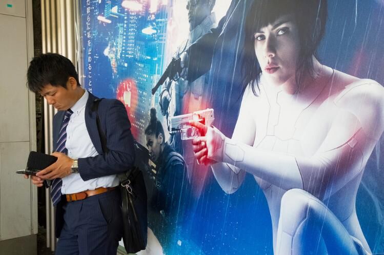 日本街头广告,一看就知道日本服务行业为何发