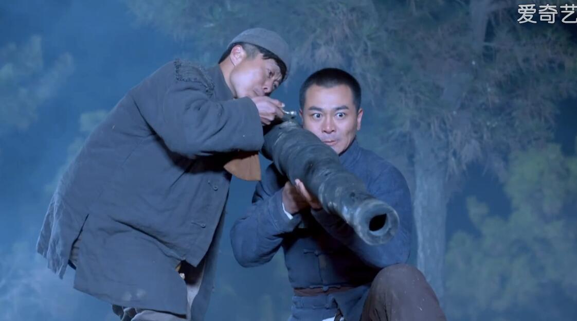 《地雷战》再现抗日神剧剧情:肩扛土炮打鬼子