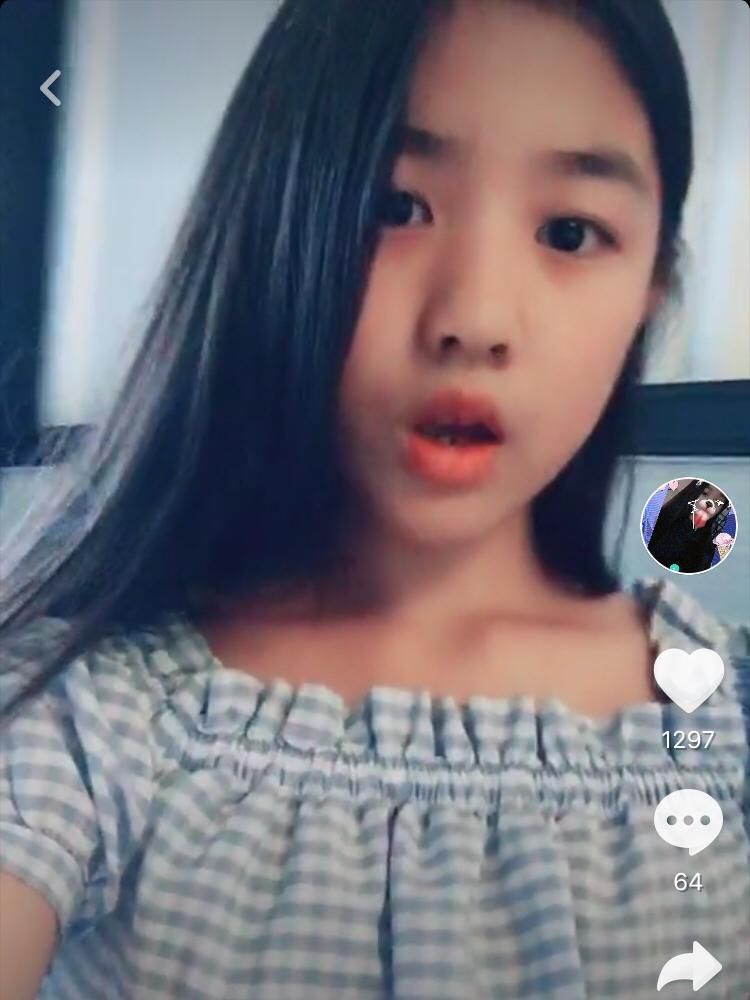 汪峰大女儿海量照片被扒出,再看汪峰年轻时照