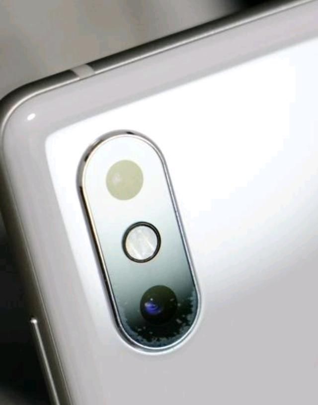 坚果R1镜头磨损问题后续批次改良,请不要再恶