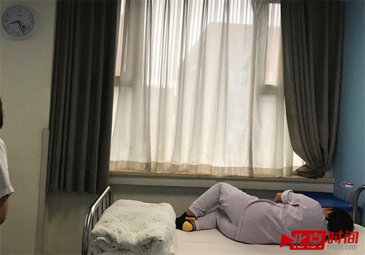 抑郁症病房实录:病人上厕所护士紧随防自杀 抑郁症病房实录:病人上厕所护士紧随防自杀