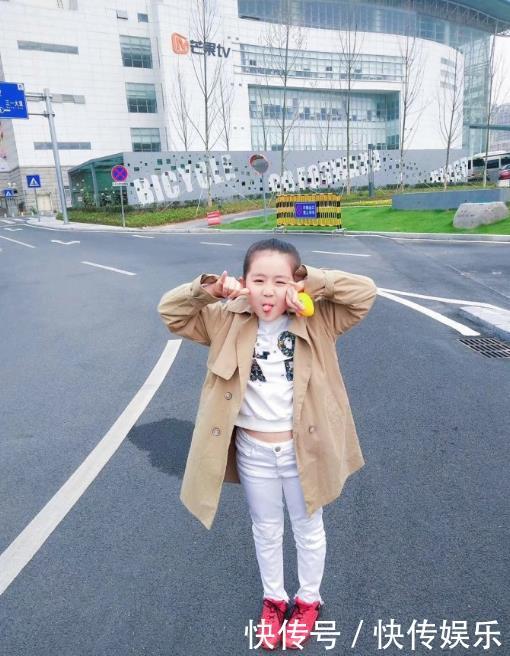 孙怡女儿乐童被传离世,经纪公司发声:她生活