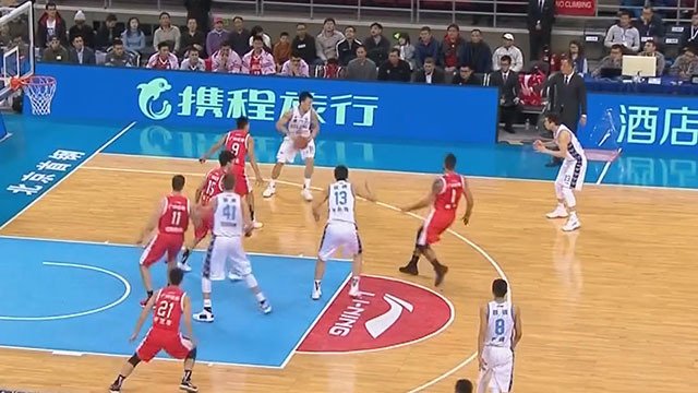 篮板不够得分凑 北京首钢险胜广州