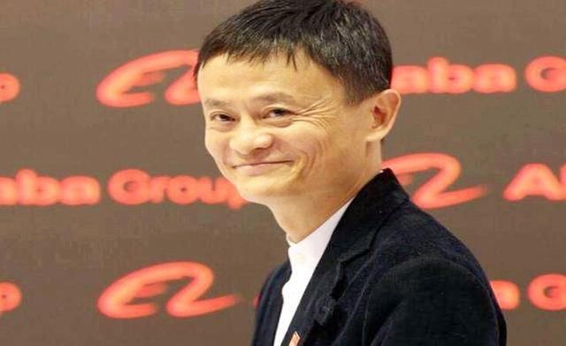 贝佐斯与马云的差距有多大?一个是世界首富,一