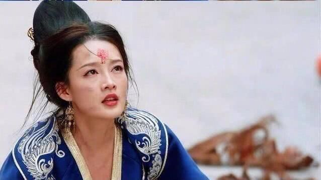 李沁的正牌男友终于出现了,他就是肖战