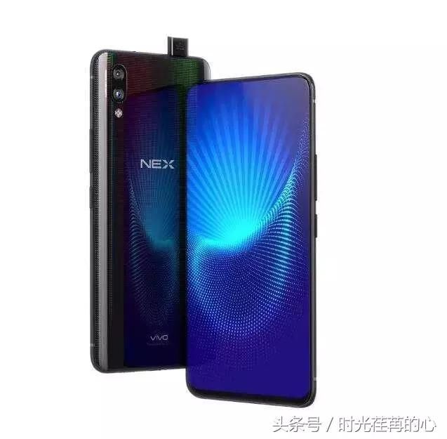 红色,香槟金三种颜色,搭载了高通骁龙710处理器,也是全球首发,小米8se