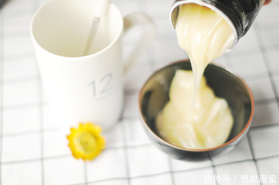 蜂蜜和什么吃治咳嗽,蜂蜜香油冲鸡蛋怎么样?