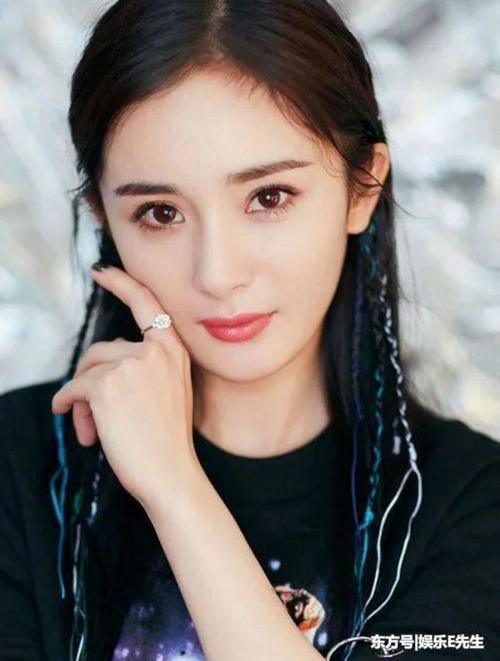 女星扎脏辫,杨幂、杨颖、古力娜扎炫酷,宋茜是