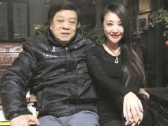 赵忠祥的女人缘有多好?看完这些照片就明白