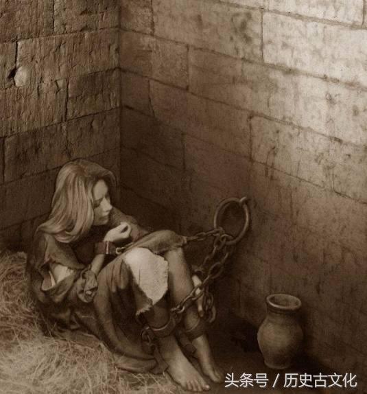 这种古代刑罚让女性羞愧欲死,男性受刑还要掏钱 这种古代刑罚让女性羞愧欲死,男性受刑还要掏钱
