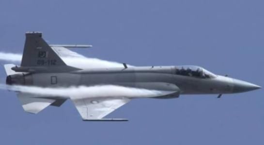 最新消息:印媒称枭龙战机现身印巴边境