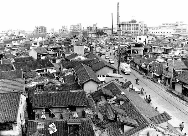 天山棚户区变迁解开上海人均住房面积增长8