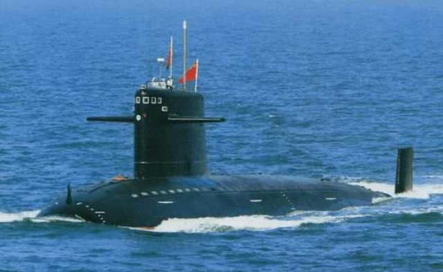 核潜艇的水下停留时间:美国是84天,中国是多少