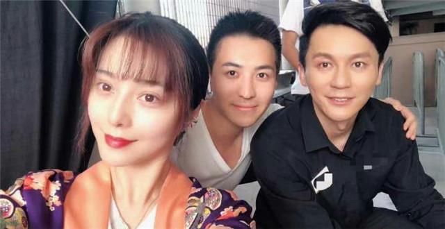 李晨范冰冰放弃中国国籍,财产转移到美国?粉丝