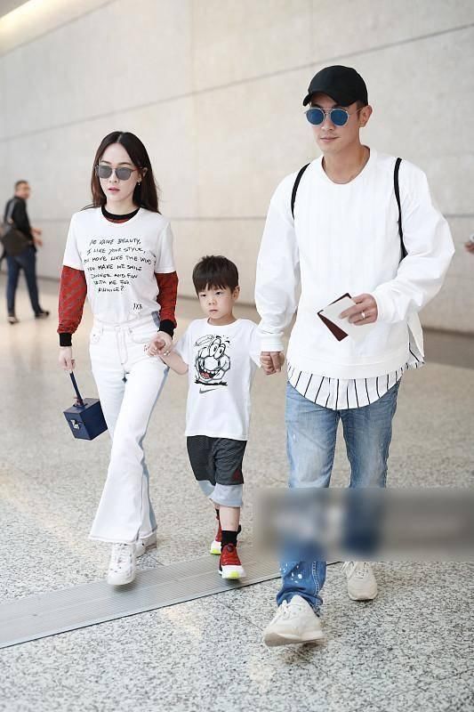 谁说女人生孩子后就只能当黄脸婆?霍思燕用实