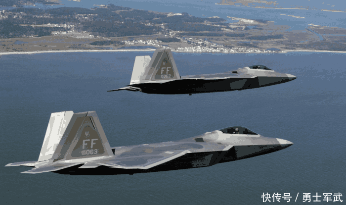 束手无策! 美军F22空袭叙利亚, 但俄军雷达毫无