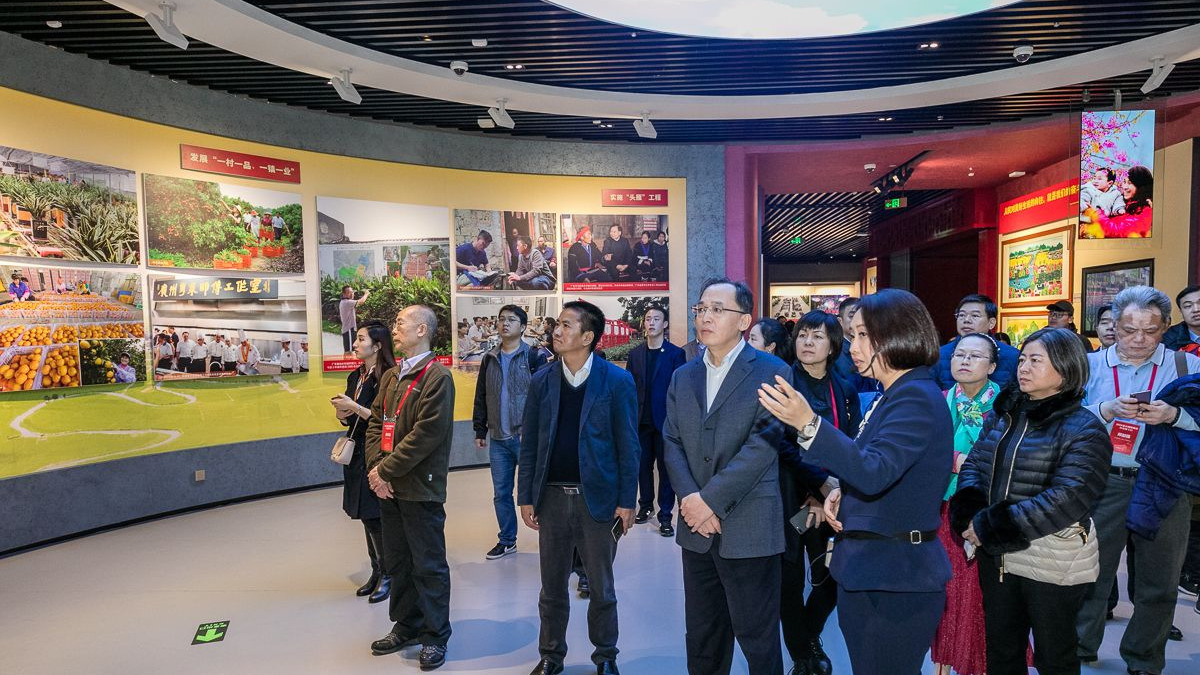 北京网络媒体走进广东守红色基因,坚定走改革开放道路信心 北京网络媒体走进广东守红色基因,坚定走改革开放道路信心