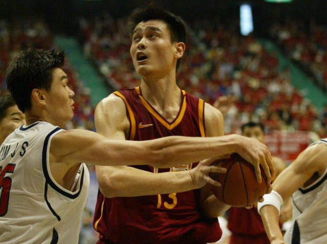 战胜姚明+让黄金一代饮恨 韩国传奇球员宣布退役