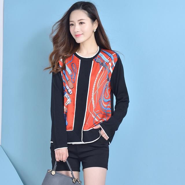 不喜欢将衣服下摆塞进裤子里?这些优雅春款,怎