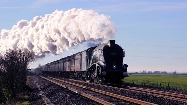 成都铁路局招聘来袭,待遇这么好的公司错过可