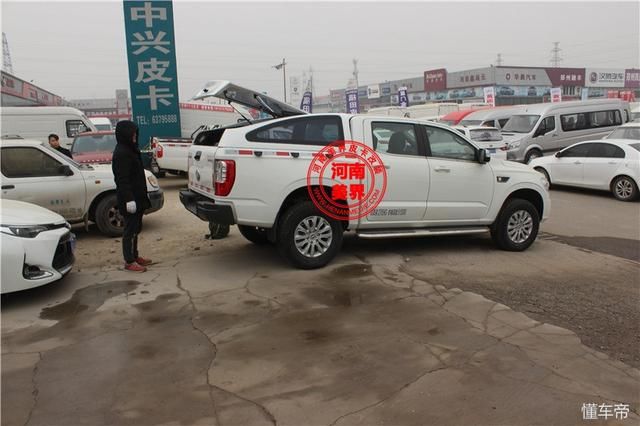 中兴领主皮卡改装后盖合法么?