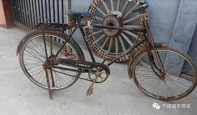 那时有一辆这样的自行车的人都是有身份的,你还记得么?