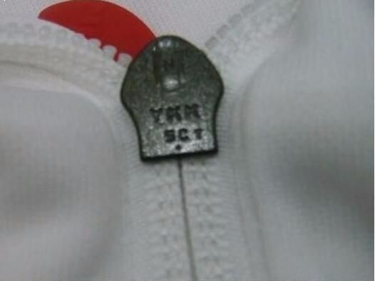 如何鉴别阿迪达斯服装的真假,我谈谈自己的经