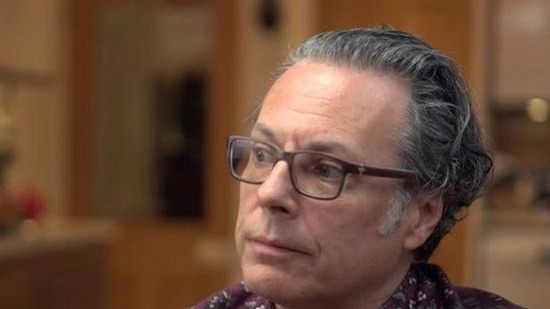 英国少女看到赞美自残的照片后自杀 父亲控诉ins