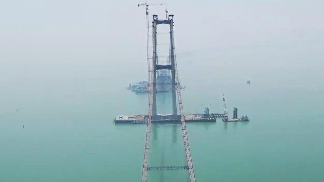 震撼+腿软！在270米高的跨海大桥上 直击大湾区“超级工程”建设