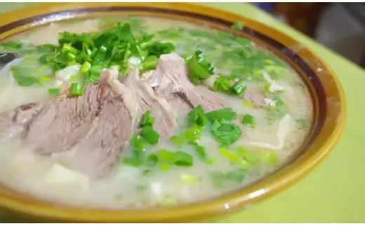 山东不少地区有在大暑这一天"喝暑羊(即喝羊肉汤)